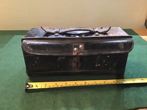 Vintage ww2 1942 dated metal - dated,