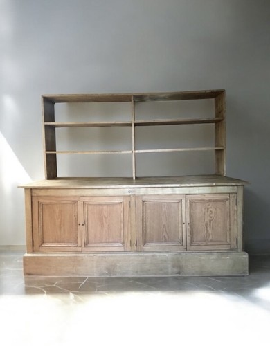 Large vintage solid pine - large,