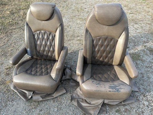 Williamsburg captain chairs - rv,