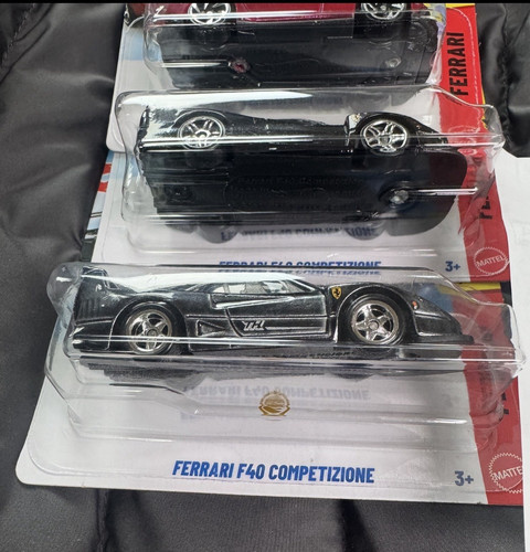 Hot wheels ferrari f40 - hot,