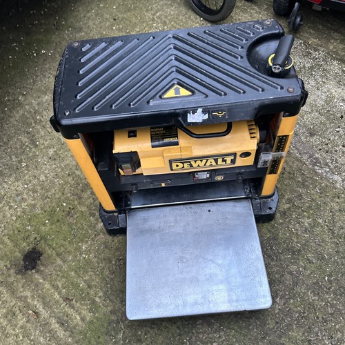 Dewalt dw733 240v planer - dw733,