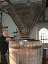 PHOTO  GRIST & MASH THIS IS