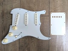 Genuine Squier Strat YAKO