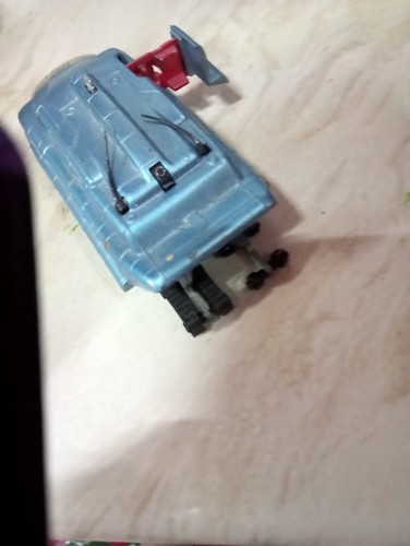 Dinky 104 captain scarlet - captain,