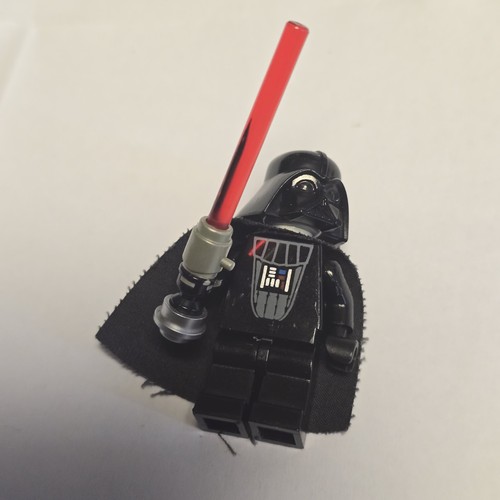 Working light lego darth - working,