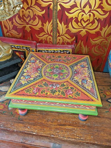 Hand painted small wooden - painted,