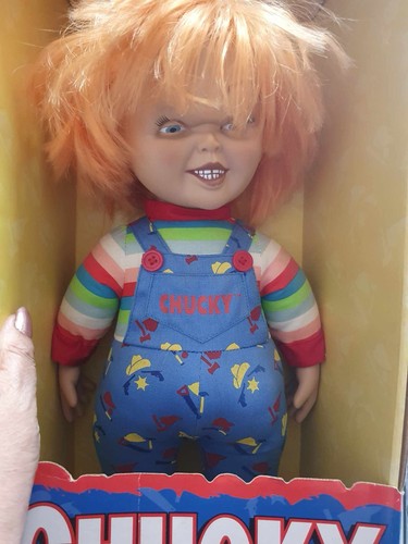 Chucky doll life - chucky, life-size