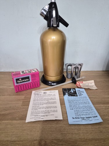 Pristine 1968 gold sparklets - 1968,