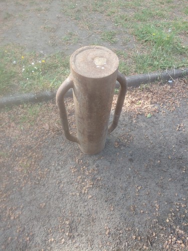 Manual post knocker - ,