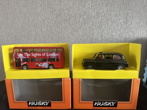 Husky diecast model london bus - model,