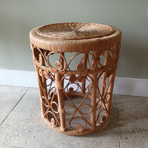 Vintage boho chic wicker - chic,