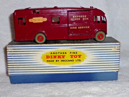 Dinky meccano horsebox no - dinky, by