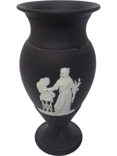 Wedgwood black basalt - wedgwood,