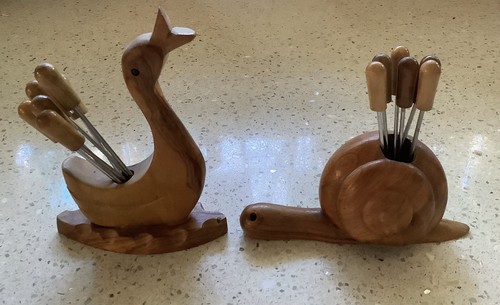 Adorable vintage carved - adorable,