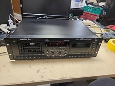 TASCAM 322 TWIN CASSETTE RECORDER PLAYER
