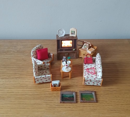 Sylvanian families living - sylvanian,