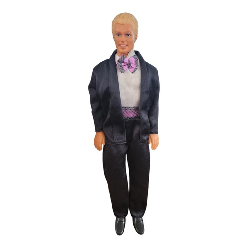 1990 mattel barbie ken doll - mattel, in