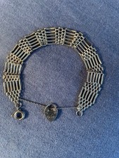 6-bar gate bracelet, 9ct gold