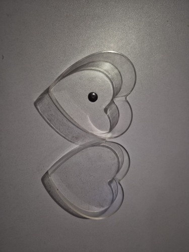 10cmx4cm plastic heart - 10cmx4cm,