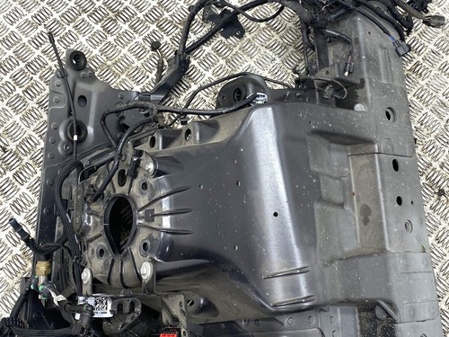 Land rover defender chassis - land,