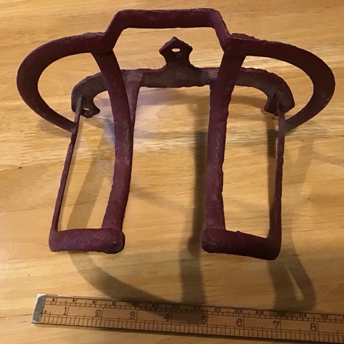 Duck bill cast - bill, saddle
