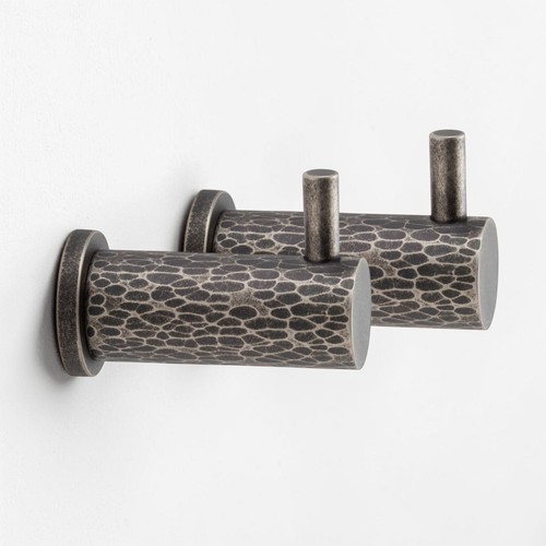 Pack hammered solid - of, 4