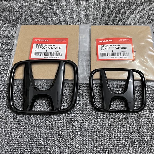 Front grille trunk emblem - 2x,