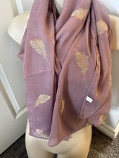 Dusky Pink & Gold Foil Feather