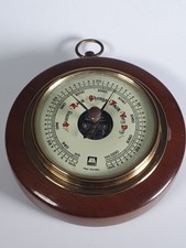  Huger Vintage  aneroid