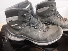 Lowa Toro Pro GTX Mid Size 10