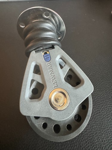 Lewmar 70mm ynchro - lewmar,