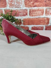 Women's Roland Cartier red