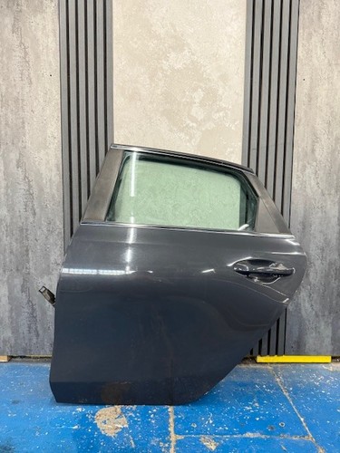 Genuine kia ceed - genuine, grey