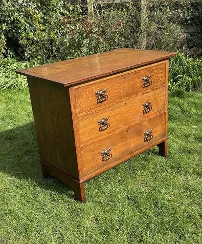 Antique solid oak arts - solid,