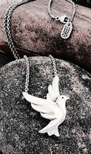 Retired James Avery Dove Bird