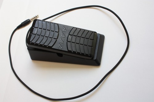 Zoom fp02 expression pedal - zoom,