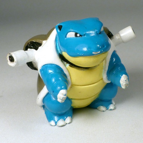 Pokemon vintage figure - pokemon,