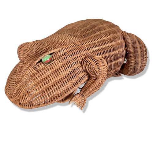 Vintage frog basket - frog,