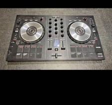 Pioneer DDJ SB2 Controller