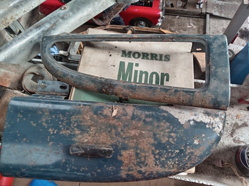 Morris minor glove box lid - minor,