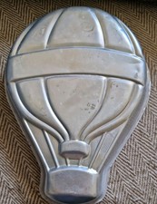 NOVELTY HOT AIR BALLOON SHAPED