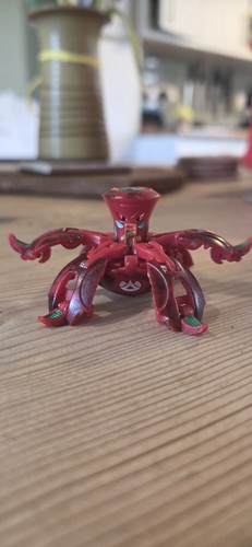 Bakugan freezer 740g - bakugan,