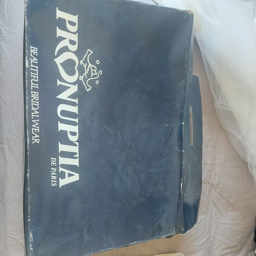 Pronuptia 1980s white - 1980s,