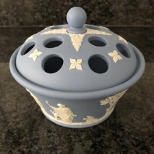 Wedgwood blue Jasper  ware pot-pourri pot and lid. Excellent  Condition NEW