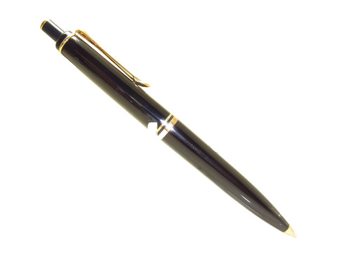 Excellent nos pelikan d400 - excellent,