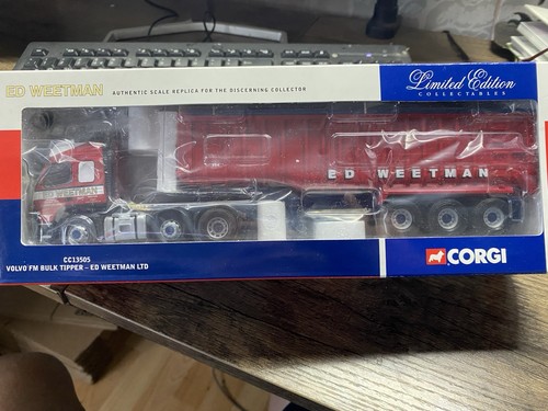 Corgi cc13505 volvo - corgi,