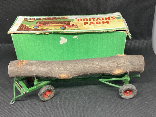 Boxed timber trailer - boxed,
