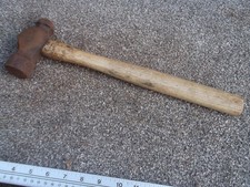 VINTAGE BLACKSMITHS 2lb BALL