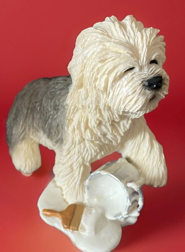 Dulux old english sheepdog - old,