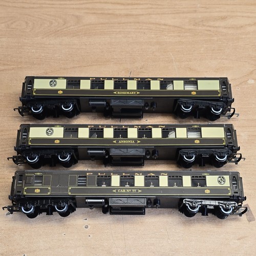 Hornby pullman s8914 coach - hornby, oo